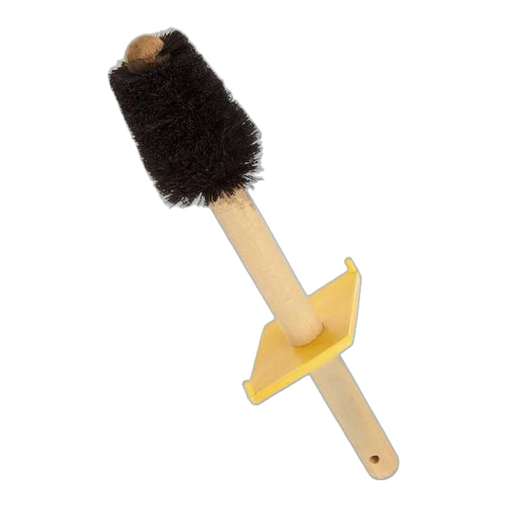 Pipe dope brush with drip guard